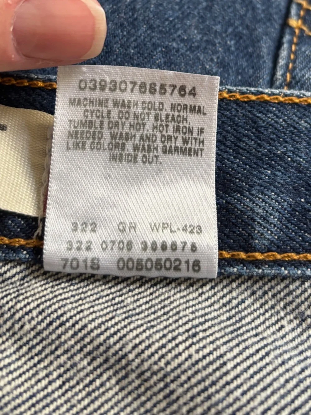 Vintage Y2K 2008 Levi’s 505 Regular Fit Jeans, 42x30 Dark Stonewash Indigo